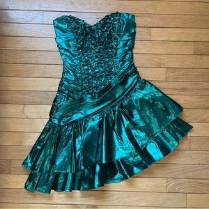 True Vintage 80s Green Sequin Strapless Sweetheart Party Dress